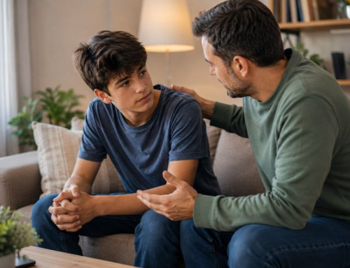 Cum îi ajuți pe adolescenți să vorbească despre ce simt